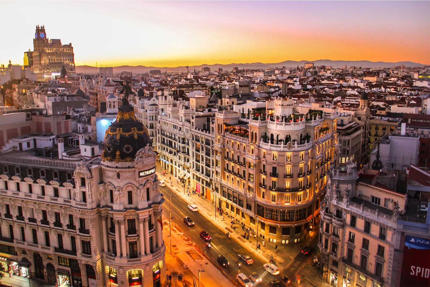 ENDLESS Off Week/Ender lands in Barcelona